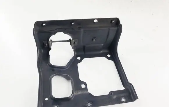 Mercedes-Benz CLS C219 Radiator support slam panel