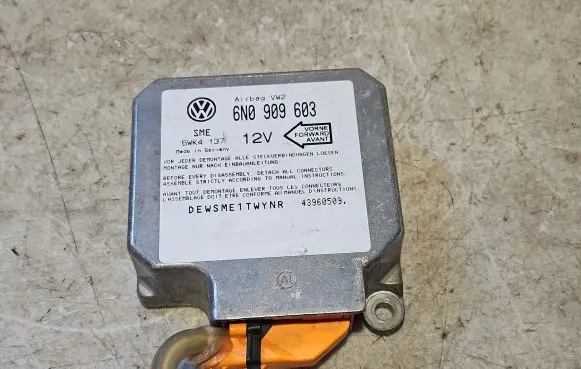 Volkswagen Transporter - Caravelle T4 Airbag control unit/module 6N0909603