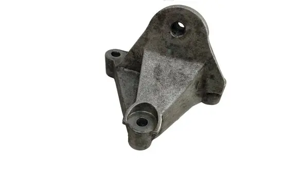 Renault Scenic II - Grand scenic II Engine mounting bracket 8200072747