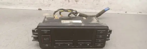 Audi A3 S3 8L Climate control unit 8L0820043M 5HB00760810