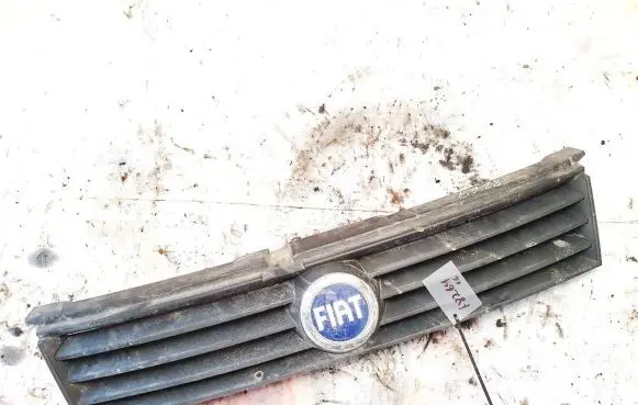 Fiat Stilo Front grill 1821920018
