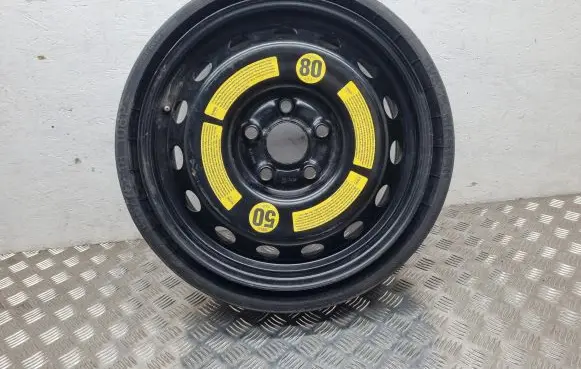 Volkswagen Touareg I R18 spare wheel 