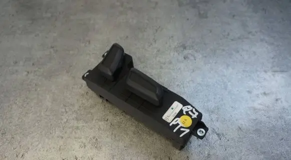 Audi Q7 4L Seat control switch 4l0959748