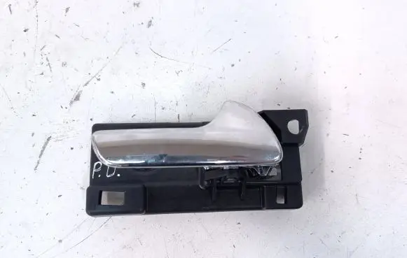 Dodge Durango III Front door interior handle 921265