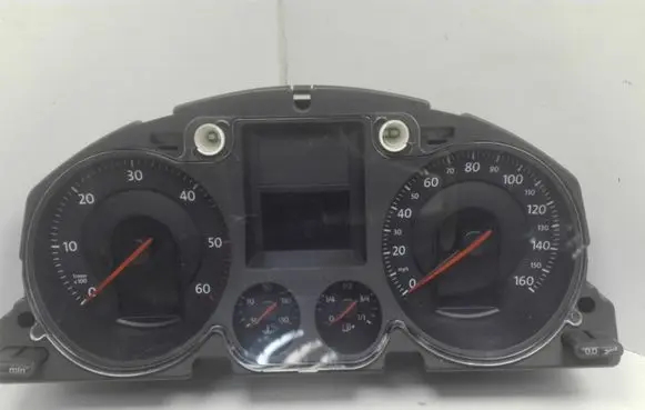 Volkswagen PASSAT B6 Speedometer (instrument cluster) 3C0920960K A2C53144895