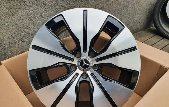Mercedes-Benz EQC R19 alloy rim A2934010100