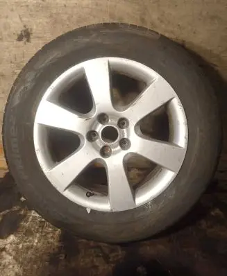 Hyundai Santa Fe R18 alloy rim 