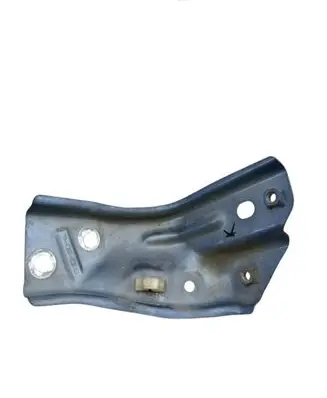 Fender mounting bracket