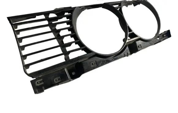 BMW 5 E34 Under headlight/headlamp trim 