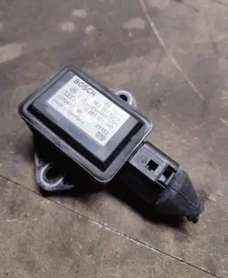 Volkswagen PASSAT B5.5 ESP acceleration yaw rate sensor 8E0907637A 0009417 0265005245