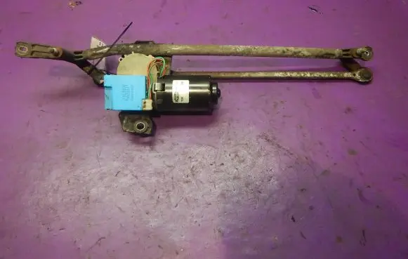 Fiat Siena Front wiper linkage and motor