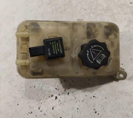Citroen C5 Coolant expansion tank/reservoir 9642434480