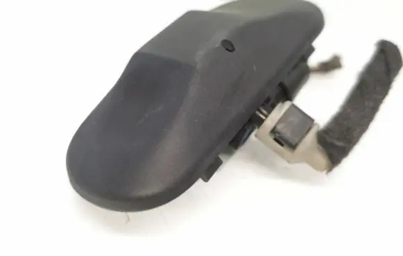 Volkswagen Golf Plus Windshield washer spray nozzle 5m0955986