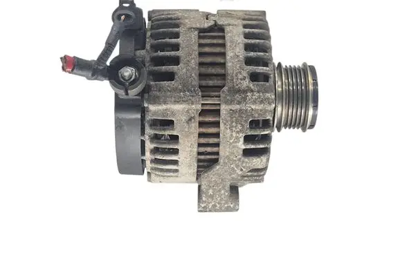 Volvo V50 Generator/alternator 30773111 0121615014