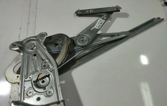 Renault Megane III Sliding door window regulator with motor 79502310