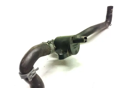 Audi A4 S4 B9 Engine coolant pipe/hose 8W1819373C 4H0121671D
