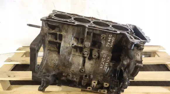 Citroen DS4 Engine block MBGU16