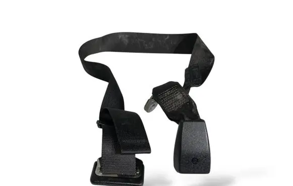 BMW 3 E46 Rear seatbelt buckle 8226039 8233291