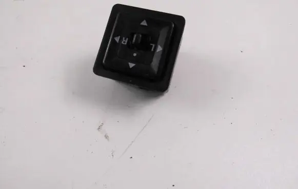 Mitsubishi Space Wagon Wing mirror switch