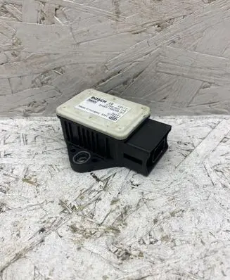Jaguar XF X250 Acceleration sensor 0265005772