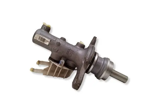 Mercedes-Benz Vito Viano W447 Master brake cylinder 