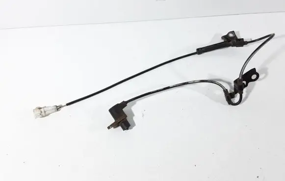 Toyota Avensis T250 ABS brake wheel speed sensor 8954302040 0265006676