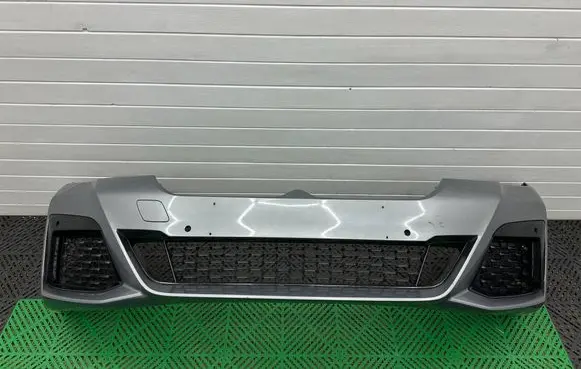 BMW 5 G30 G31 G38 Front bumper 