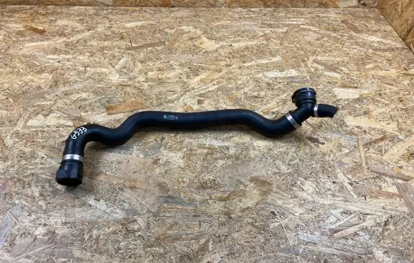 BMW 1 F40 Engine coolant pipe/hose 7645520