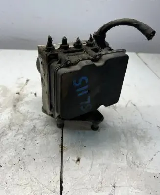 Mercedes-Benz Sprinter W906 ABS Pump A0074314612