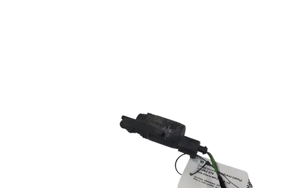 Skoda Octavia Mk2 (1Z) Windscreen/windshield washer pump 1K5955651