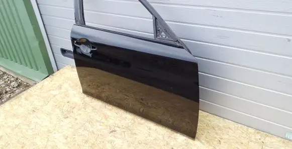 Infiniti Q70 Y51 Front door