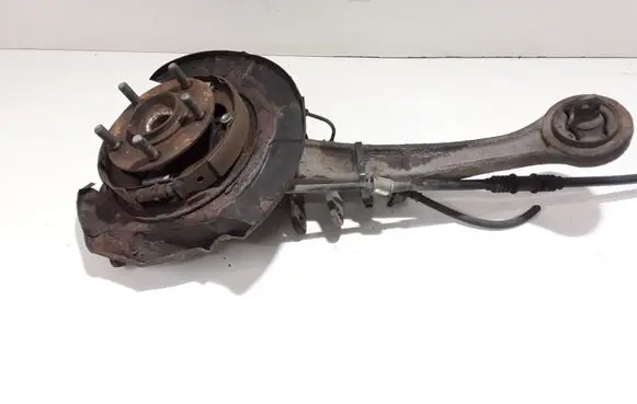 Citroen C-Crosser Rear wheel hub