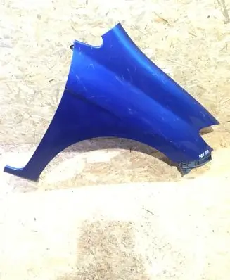 Honda FR-V Fender