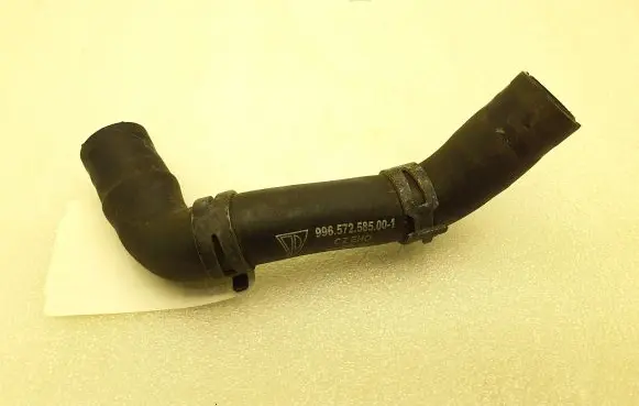 Porsche 911 996 Engine coolant pipe/hose 99657258500