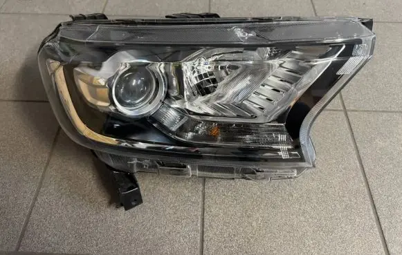 Ford Ranger Headlight/headlamp