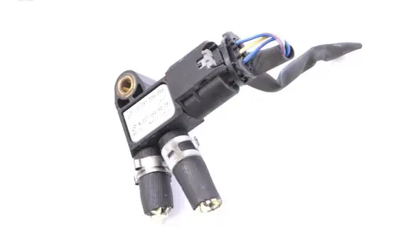 Mercedes-Benz GLA W156 X156 Exhaust gas pressure sensor A0071536028