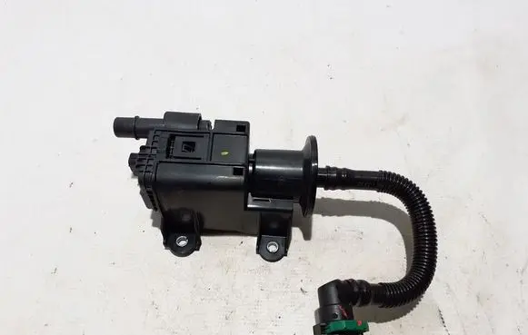 Lexus RX V Valve 90910AF006