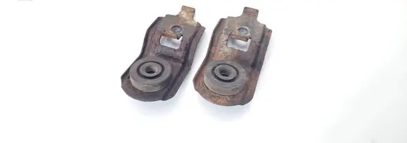 Subaru Forester SG Radiator mount bracket