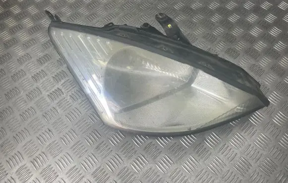 Ford Focus Headlight/headlamp XS4X13005