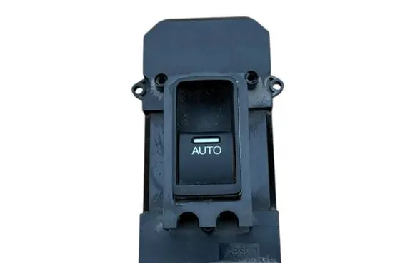 Honda Accord Electric window control switch 35760tl0e11m1