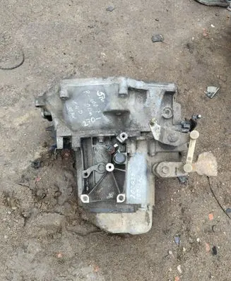 Peugeot 1007 Manual 5 speed gearbox 20CQ39
