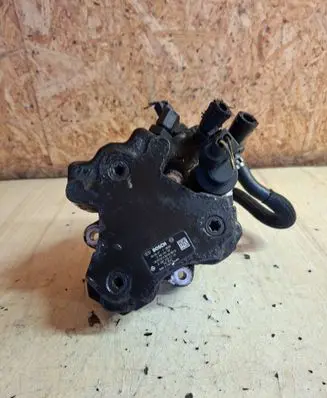 Mercedes-Benz A W169 Fuel injection high pressure pump 0445010120 A6400700701