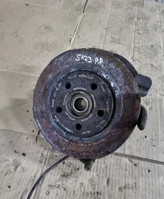 Volkswagen Polo V 6R Front wheel hub NOCODE