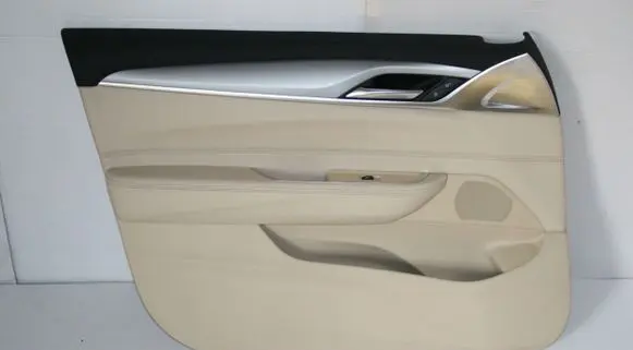 BMW 6 G32 Gran Turismo Front door card panel trim