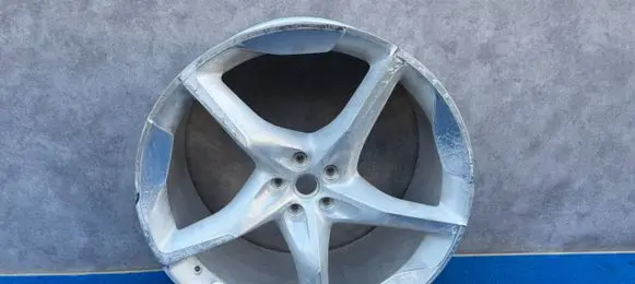 Ferrari Purosangue R23 light alloy rim 000895996