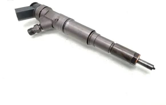 BMW 3 E46 Fuel injector 0445110131 7789661