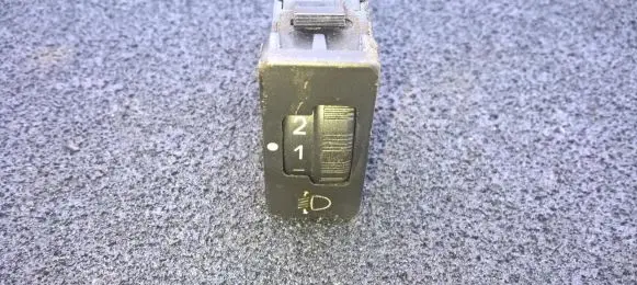 Citroen Berlingo Headlight level height control switch