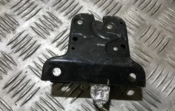 Audi A6 S6 C5 4B Tailgate/trunk/boot lock/catch/latch