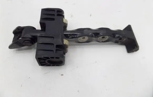 Mini One - Cooper Clubman R55 Front door check strap stopper 
