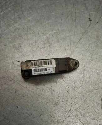 Mercedes-Benz E W211 Airbag deployment crash/impact sensor 0018204426 0003013271715716